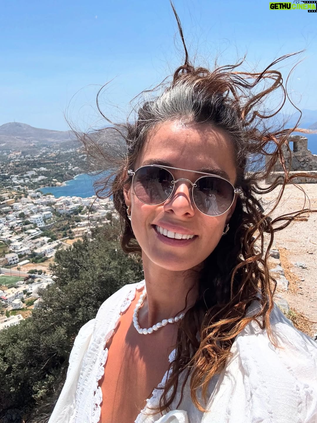Özge Özpirinçci - 125.4K Likes - ritüeller oluşurken farkında olmadan yaratılan anılar, iyi ki varlar 🤍