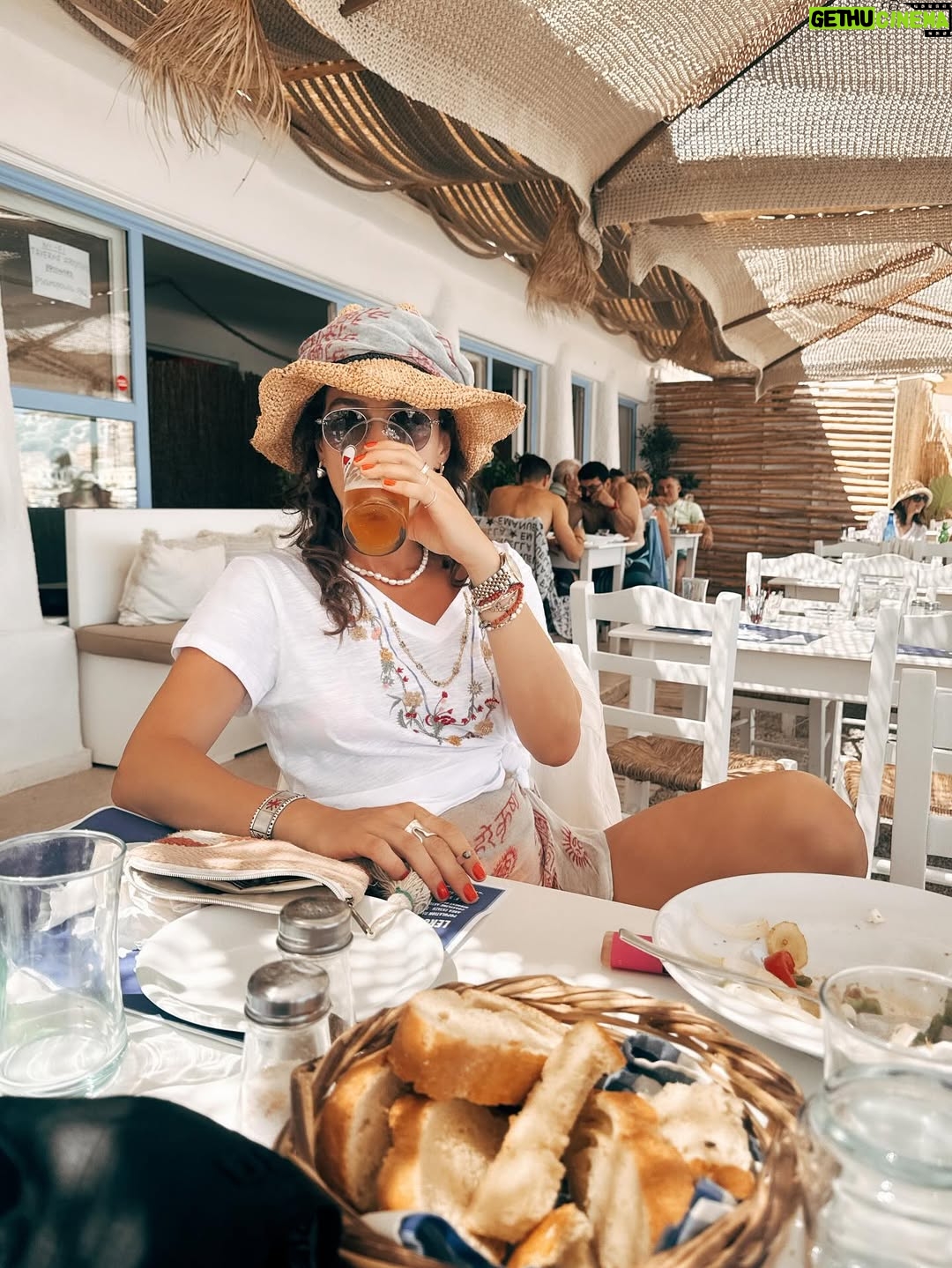 Özge Özpirinçci - 125.4K Likes - ritüeller oluşurken farkında olmadan yaratılan anılar, iyi ki varlar 🤍