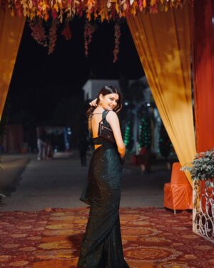Pallak Yadav Instagram - - On my count, everybody say, “Awww..” 😽🥰