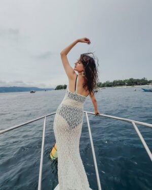 Pallak Yadav Instagram - - As free as the ocean 🌊