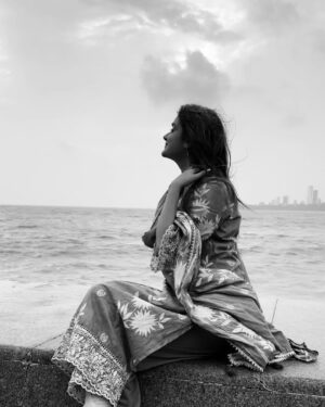 Pallak Yadav Instagram - - This song was written for this exact moment, for this exact location. 🫶🏻