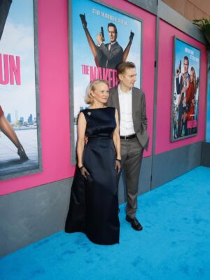 Pamela Anderson Instagram - A beautiful evening at the NYC Naked Gun premiere… thank you to everyone who came out to laugh with us… love is in the air — @nakedgunmovie in theatres August 1st 🤍