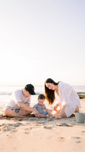 Pamela Bowie Instagram - The Family Moment of @pammybowie 💞
Every family photo is a silent witness of our love story🥰💖
For further information, feel free to reach us at :
📩 Email : Viermoments@gmail.com
📞WhatsApp : 62 82145667948
#viermoments #bali #fotograferbali #baliphotographer #fotograferdibali #photographerinbali