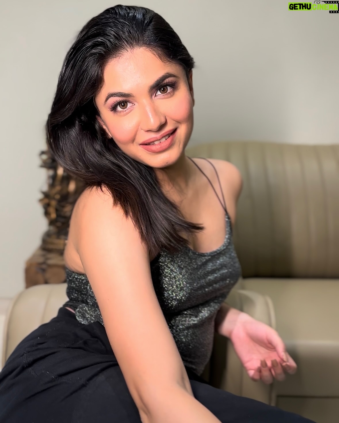 Pankti Shah - 6.2K Likes - A goddess is not created. She is awakened. ❤️

Mua @blenditbysyalli 🌸

#panktishah #model #modelstyle #explorepage✨ #modeling #modelphotoshoot #photoshoot #makeupartist #goddess #divinefeminineenergy #divinefeminine #backinaction