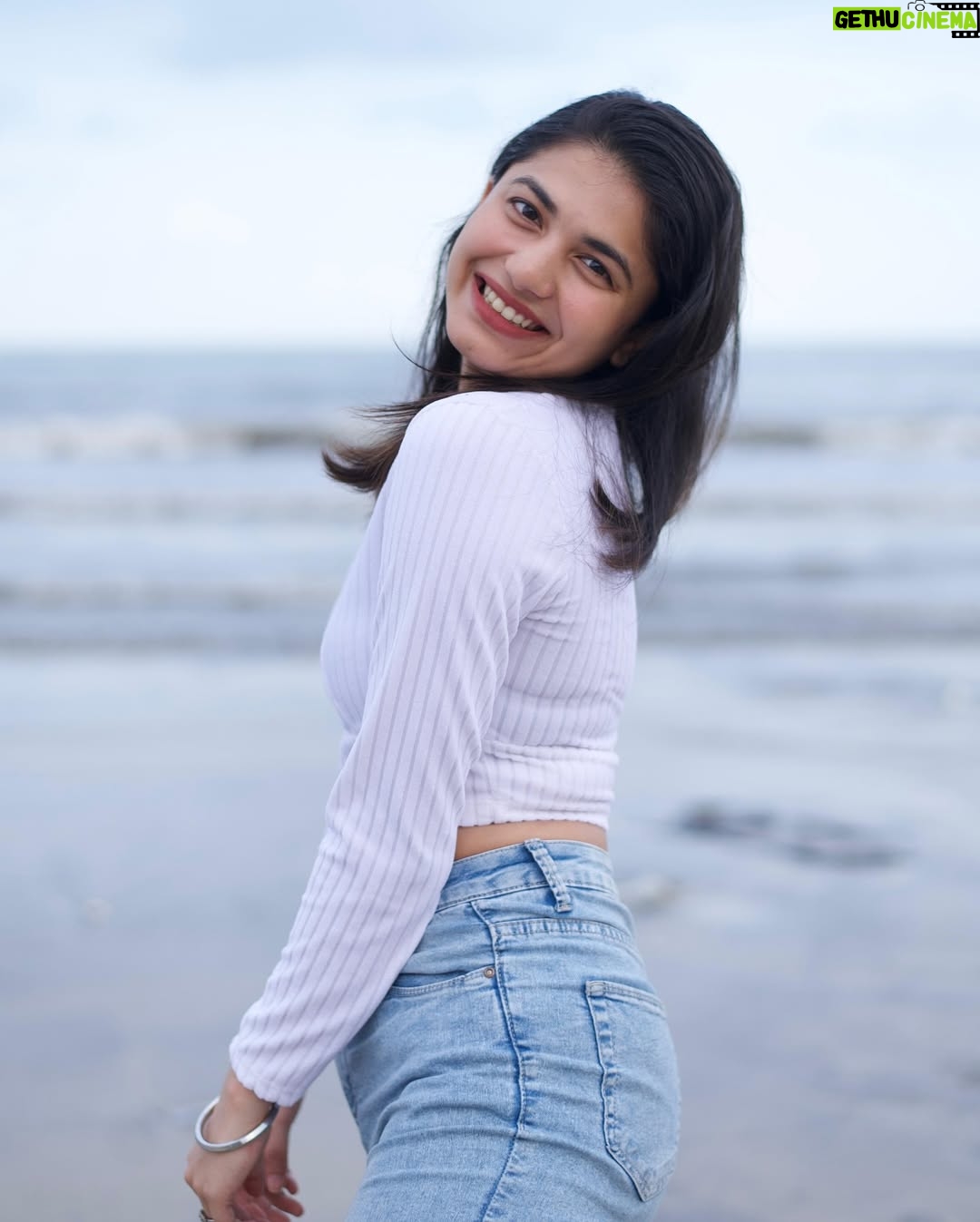 Pankti Shah - 10.9K Likes - The deeper your self-trust, the louder your magic speaks. 🤍

📸 @stillsbyhk 

#portraits #castingcall #funportraits #panktishah #explorepage✨ #modelshoot #castingagency #castingdirector #tvc