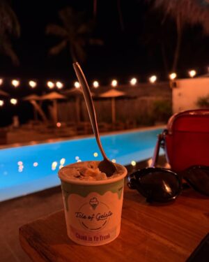 Pankti Shah Instagram - Ice-solated 🥶 Just out here hydrating, quite literally, sometimes with coconuts, sometimes with cocktails. 🥥🍸🤪
#happykid #wildchild #travelgram #srilanka #beachlife #icebath #foodie #adventure #crazytraveller #panktishah #differentlifestyle #living #feeling