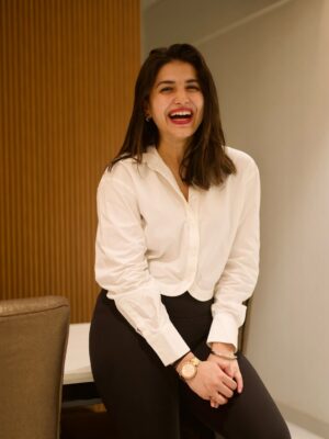 Pankti Shah Instagram - Very Khi Khi kinda girl! 🤭🐒♥️
#goofy #panktishah #happychild #sapphire