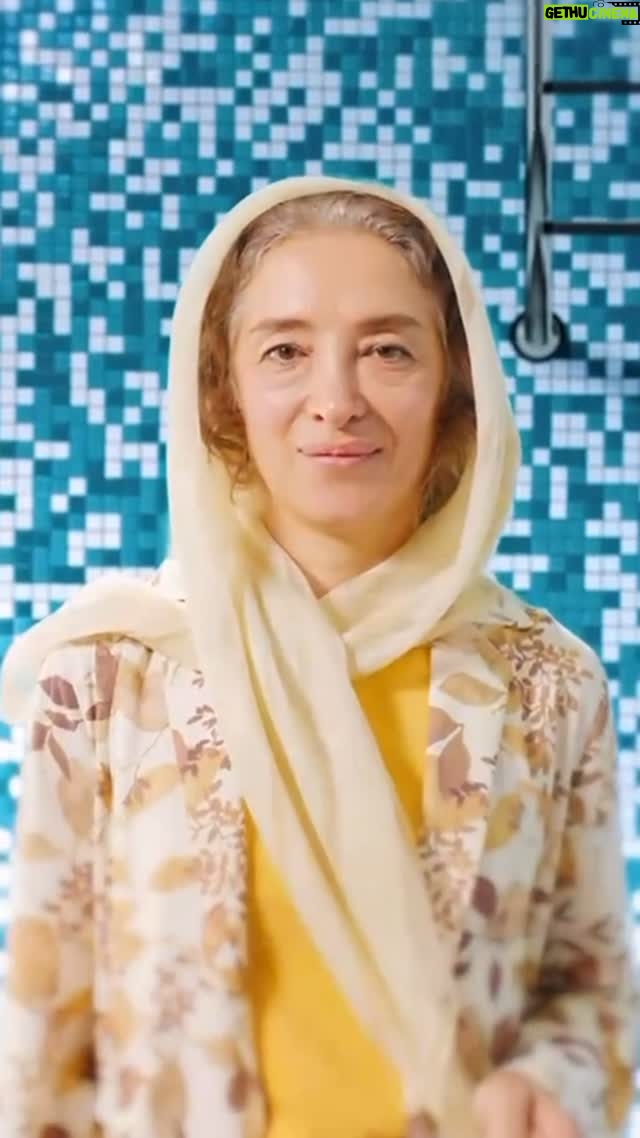 Pantea Panahiha - 29.7K Likes - 🎥
پانته‌ آ پناهی‌ها جلوی دوربین #استخر رفت
.
در ادامه معرفی بازیگران فیلم سینمایی «استخر»،#پانته‌آ_پناهی‌ها به عنوان پنجمین بازیگر این اثر معرفی شد. 
.
پیش از این #امین_حیایی، #سحر_دولتشاهی #کاظم_سیاحی و #مهران_مدیری به عنوان بازیگران فیلم سینمایی «استخر» به کارگردانی سروش صحت معرفی شده بودند.
.
کارگردان: سروش صحت
نویسندگان: سروش صحت، ایمان صفایی 
تهیه کننده: محمد شایسته 
.
محصول: #شایسته_فیلم

@panipana
@kazem_sayahi
@sahardolatshahi
@amin.hayai
@soroushsehat
@mohamad.shayesteh
@shayestehfilm
@firepower_energydrink