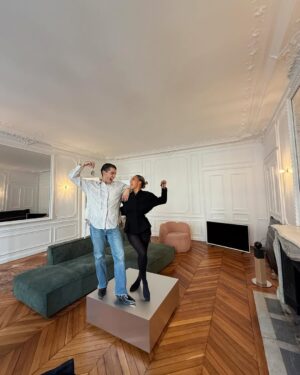 Paola Locatelli Instagram - À mon meilleur ami & mon nouveau colloc 🔑🏠🐈‍⬛