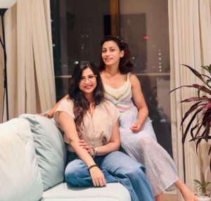 Parineeta Borthakur Instagram - With my celebrity friend 😁 from college. #parineetaborthakur