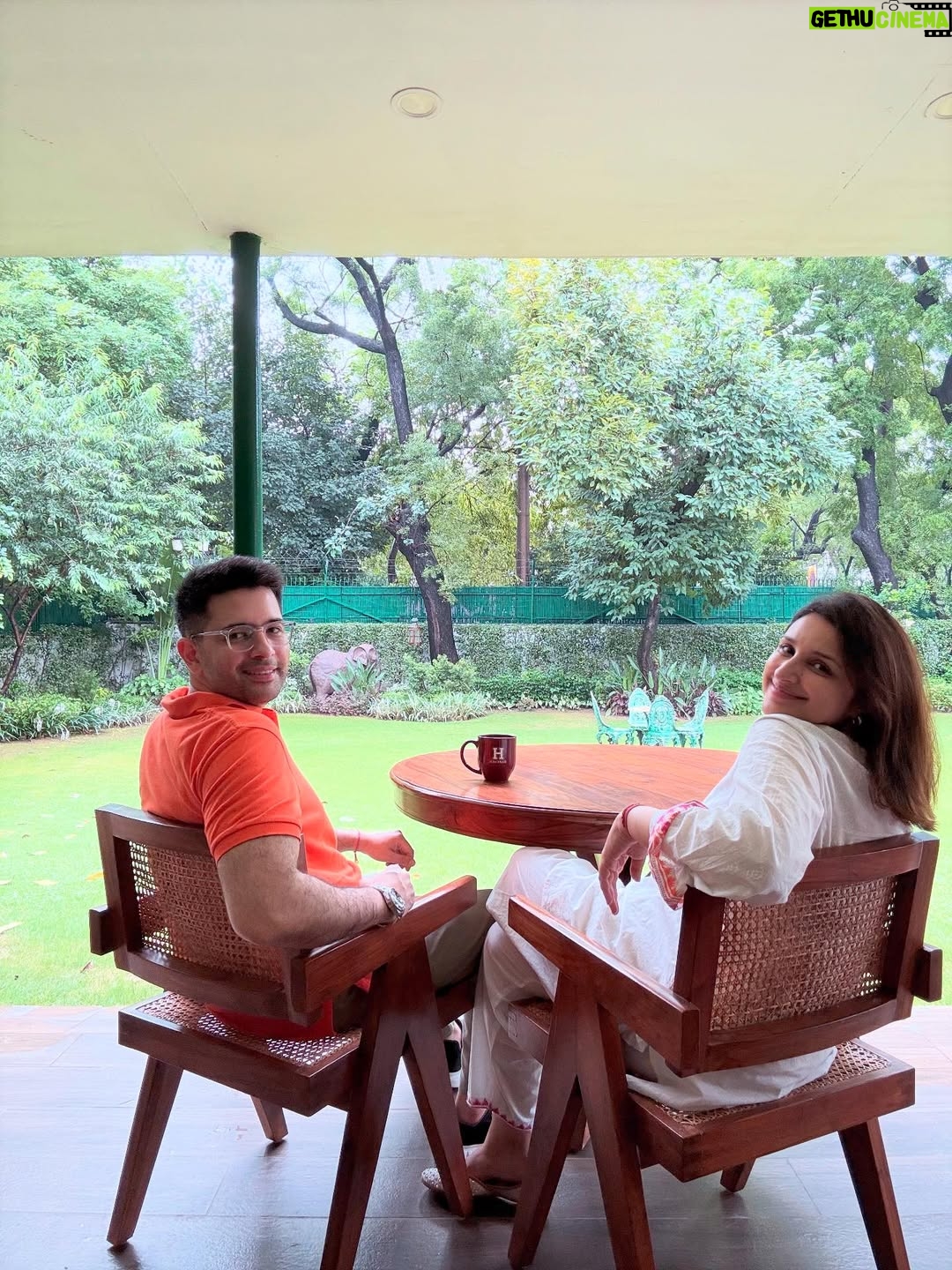 Parineeti Chopra - 1.2 Million Likes - An afternoon at home, drenched in the colours of our country and family love. 
🇮🇳 Happy Independence Day! 🇮🇳

@raghavchadha88
🧡🤍💚