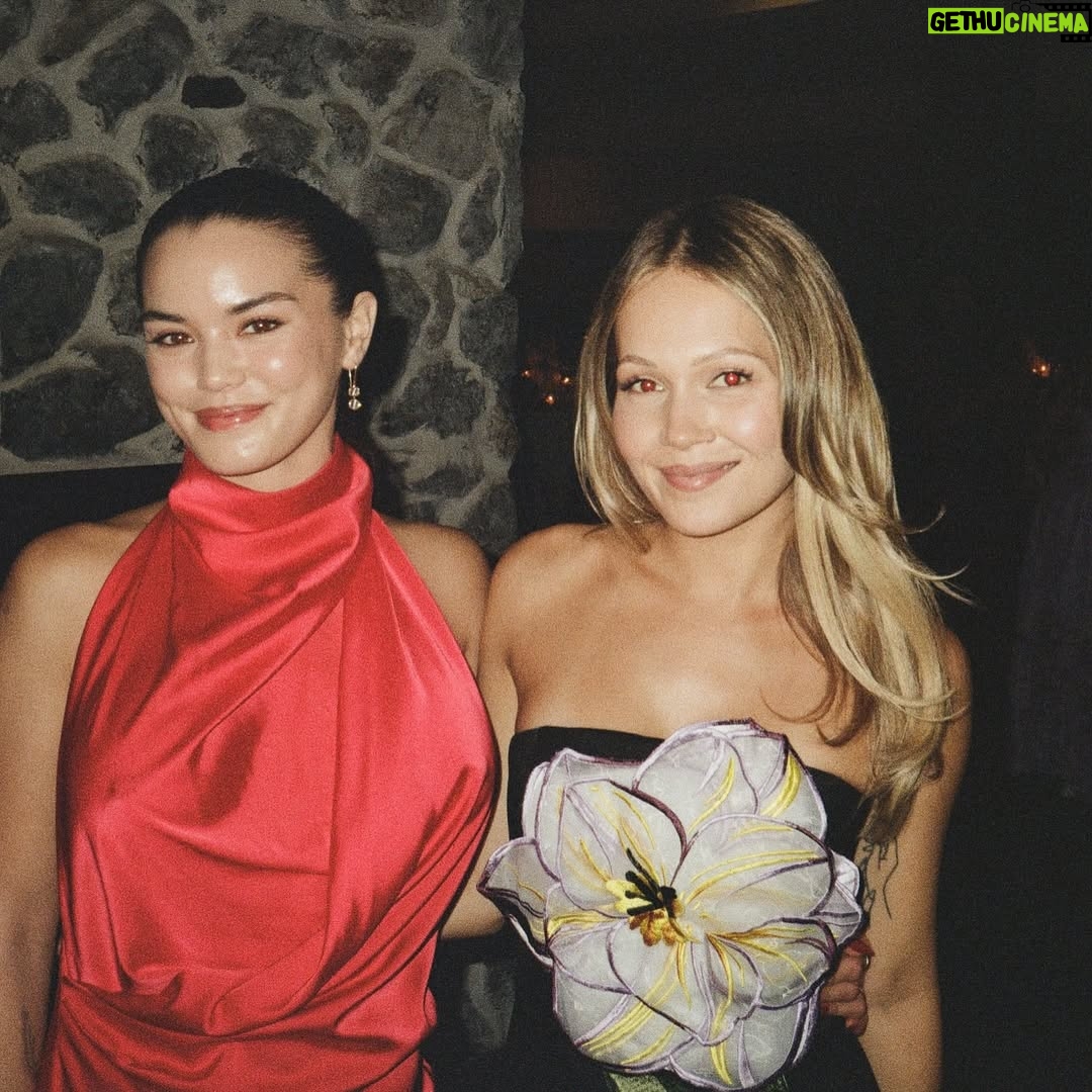 Paris Berelc - 233.8K Likes - congratulations to the Perry’s 🤍
