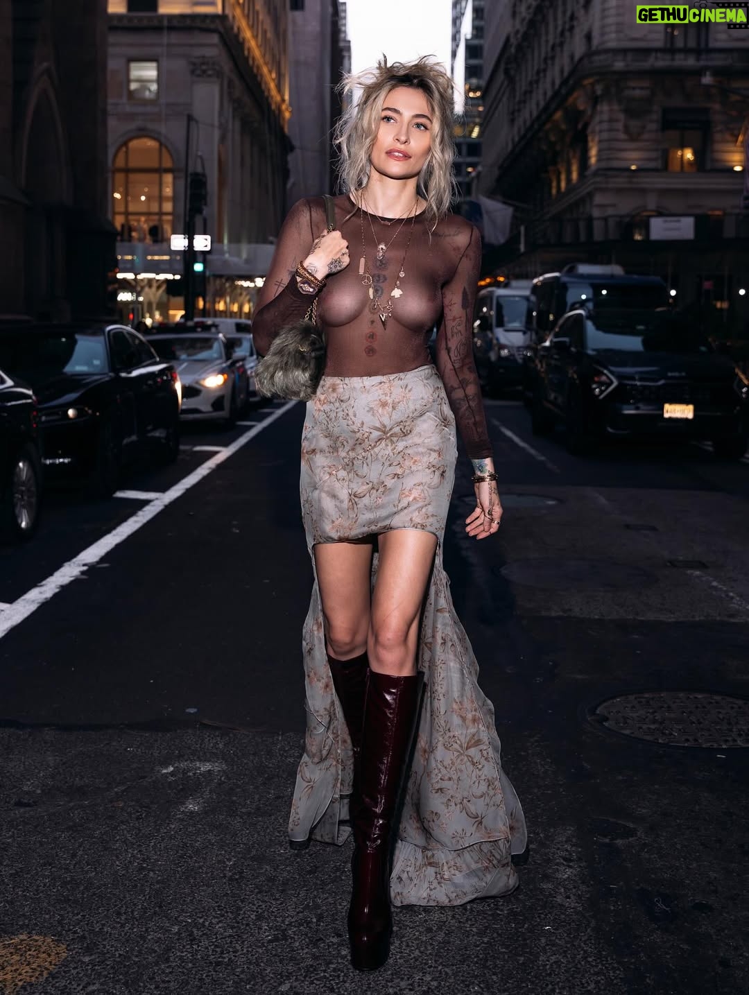Paris Jackson - 335.5K Likes - front row, back pain — high fashion, low patience

#nyfw

@circlepr