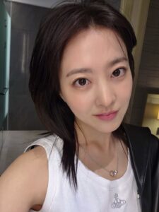 Actress Park Bo-young HD Photos and Wallpapers October 2025