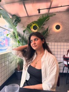 Actress Parno Mittra HD Photos and Wallpapers August 2025