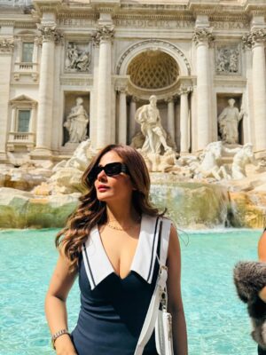 Parul Yadav Instagram - 💙

#TreviFountain #RomeDiaries #Italy #IconicMoments #ItalianEscape #rome🇮🇹 #ParulYadav