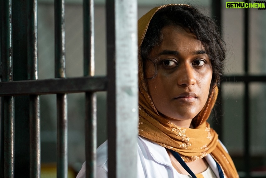 Parvathy R Krishna - 14.5K Likes - Gratitude to be a part of such and amazing project ♥️ 30-07-2025
Revisiting Malik .Dr Shermin lives on🔆 .Still in awe of working with some amazing people and yes will cherish the experience for lifetime♥️