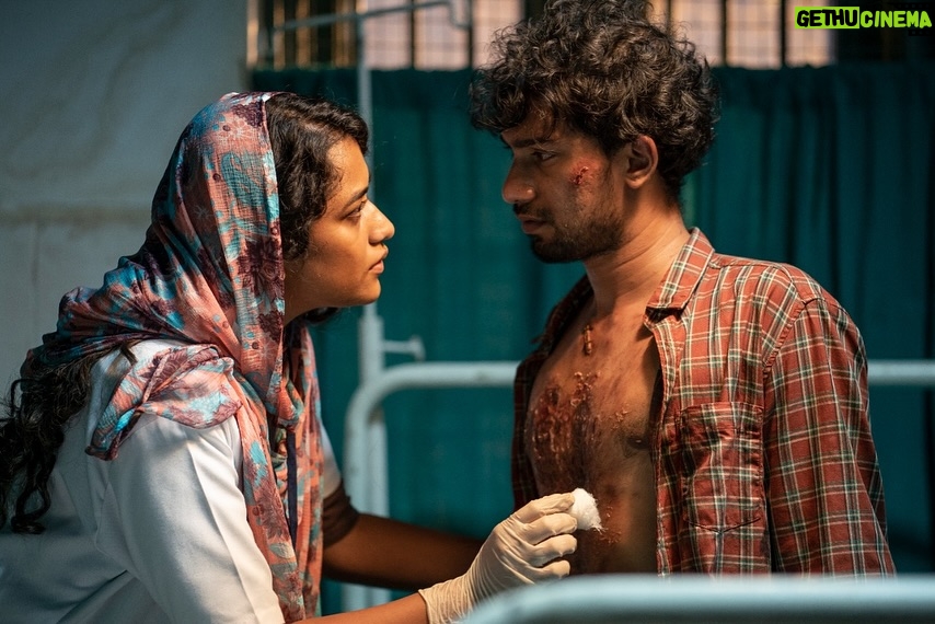 Parvathy R Krishna - 14.5K Likes - Gratitude to be a part of such and amazing project ♥️ 30-07-2025
Revisiting Malik .Dr Shermin lives on🔆 .Still in awe of working with some amazing people and yes will cherish the experience for lifetime♥️