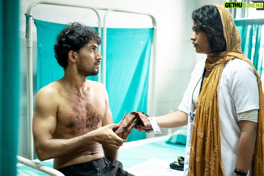 Parvathy R Krishna - 14.5K Likes - Gratitude to be a part of such and amazing project ♥️ 30-07-2025
Revisiting Malik .Dr Shermin lives on🔆 .Still in awe of working with some amazing people and yes will cherish the experience for lifetime♥️