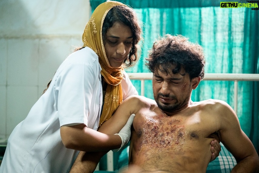 Parvathy R Krishna - 14.5K Likes - Gratitude to be a part of such and amazing project ♥️ 30-07-2025
Revisiting Malik .Dr Shermin lives on🔆 .Still in awe of working with some amazing people and yes will cherish the experience for lifetime♥️