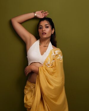 Parvathy R Krishna Instagram - A huge shoutout to the amazing @jibinartist chetta
I always feel like a star in front of your lens .Thank you for capturing my best shots ..Thank you for bringing out my confidence always in front of the camera.You know it but still you are the best ❤️