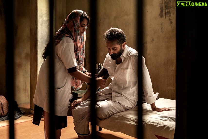 Parvathy R Krishna - 14.5K Likes - Gratitude to be a part of such and amazing project ♥️ 30-07-2025
Revisiting Malik .Dr Shermin lives on🔆 .Still in awe of working with some amazing people and yes will cherish the experience for lifetime♥️