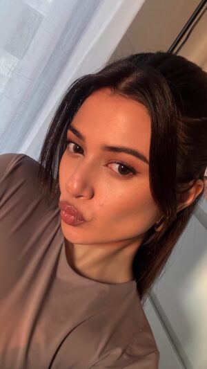 Parvi Sharma Instagram - Comment for the links🔗💓

#Nykaahaul #nonsponsored #fyp #foryoupage #explore #makeuphaul #makeup #beauty #beautyhaul