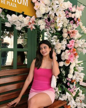 Parvi Sharma Instagram - Objects in pink are prettier than they appear🌸🧁

#foryou #foryoupage #explorepage #explore #fyp