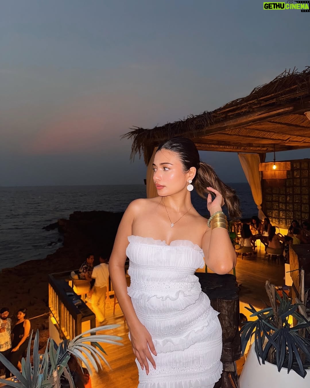 Parvi Sharma - 4.7K Likes - Back at my favourite spot 🤍✨

#foryou #foryoupage #explorepage #explore #fyp #goa #goadiaries #travelgram #travel