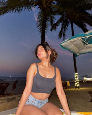 Parvi Sharma Instagram - 🏖️baby 

#foryou #foryoupage #fyp #explorepage #explore #goa #goabeach #goadiaries #travelgram #travel