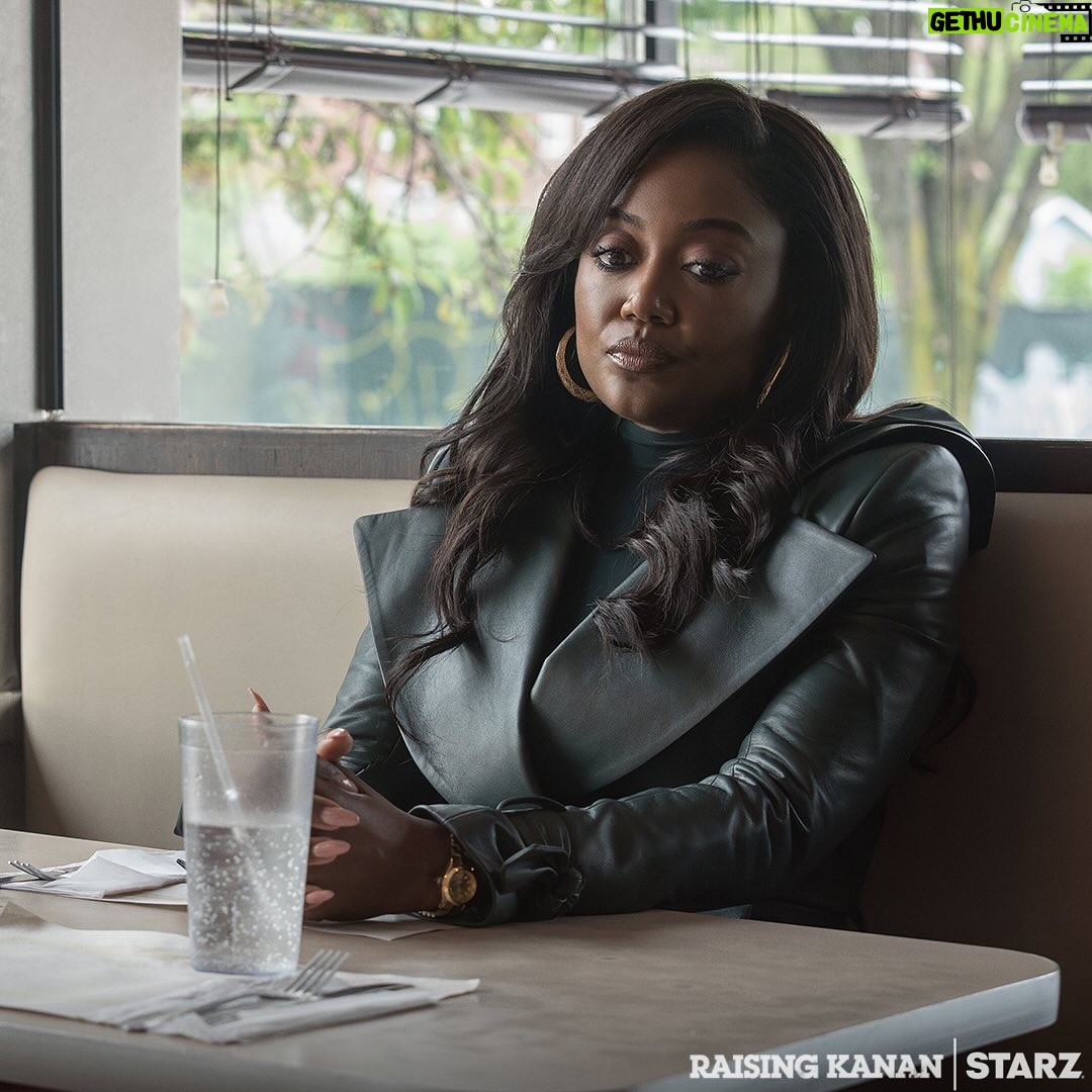 Patina Miller - 24.4K Likes - Ok, here we are!!!! The season 4 finale is here…tonight at Midnight /EST on Starz App! Tune tf IN!! If you wait to watch tomorrow night or this weekend, stay offline cuz that shit is gonna be spoiled for you….😩🤣🤷🏽‍♀️🔥 #raisingkanan