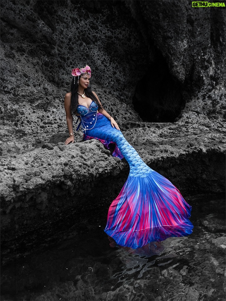 Patricia Javier - 142 Likes - My Queen mother is also a Mermaid, Noble Queen, AquaQueen and Actress Ms. @patriciajavier1 😍🧜‍♀️ I miss you!!

📸: @musikerong_mandaragat 
@official.mfi
Mermaid Tail by: @salvusmermaid