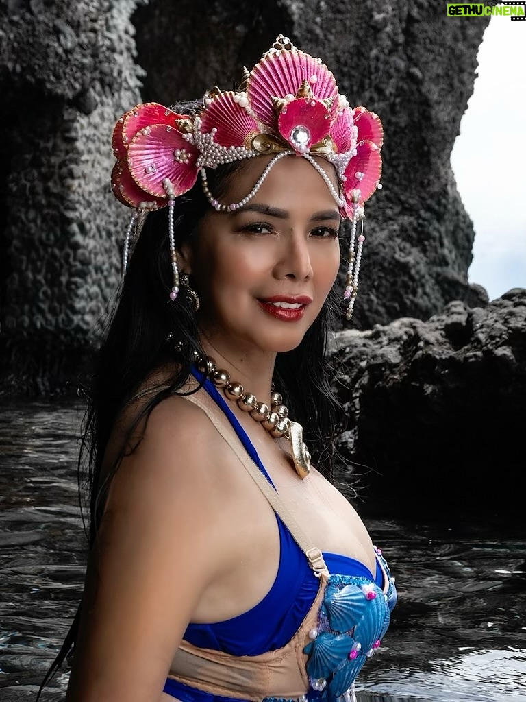 Patricia Javier - 142 Likes - My Queen mother is also a Mermaid, Noble Queen, AquaQueen and Actress Ms. @patriciajavier1 😍🧜‍♀️ I miss you!!

📸: @musikerong_mandaragat 
@official.mfi
Mermaid Tail by: @salvusmermaid
