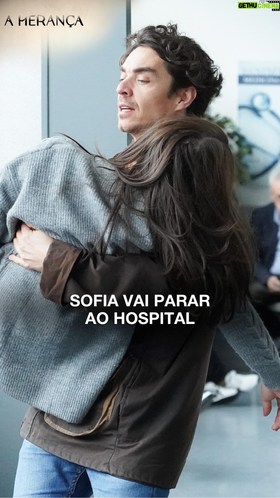 Patrícia Tavares - 2.7K Likes - 𝗔 𝗛𝗘𝗥𝗔𝗡𝗖̧𝗔 | A Sofia deu entrada, de urgência, no hospital… Será que vai conseguir sobreviver? 😰🚑

🔏 Veja o vídeo completo em 𝗦𝗜𝗖.𝗣𝗧