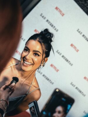 Paulina Gaitán Instagram - Las Muertas! 💀
@netflixlat