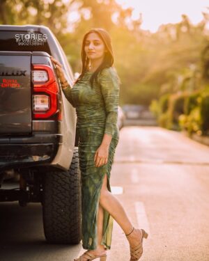 Pavithra Gowda Instagram - Chapter 26🥂♥️ 

Captured By @stories_by_vinuclicks 

#pavigowda♥️ 
#birthdaylove 
#26