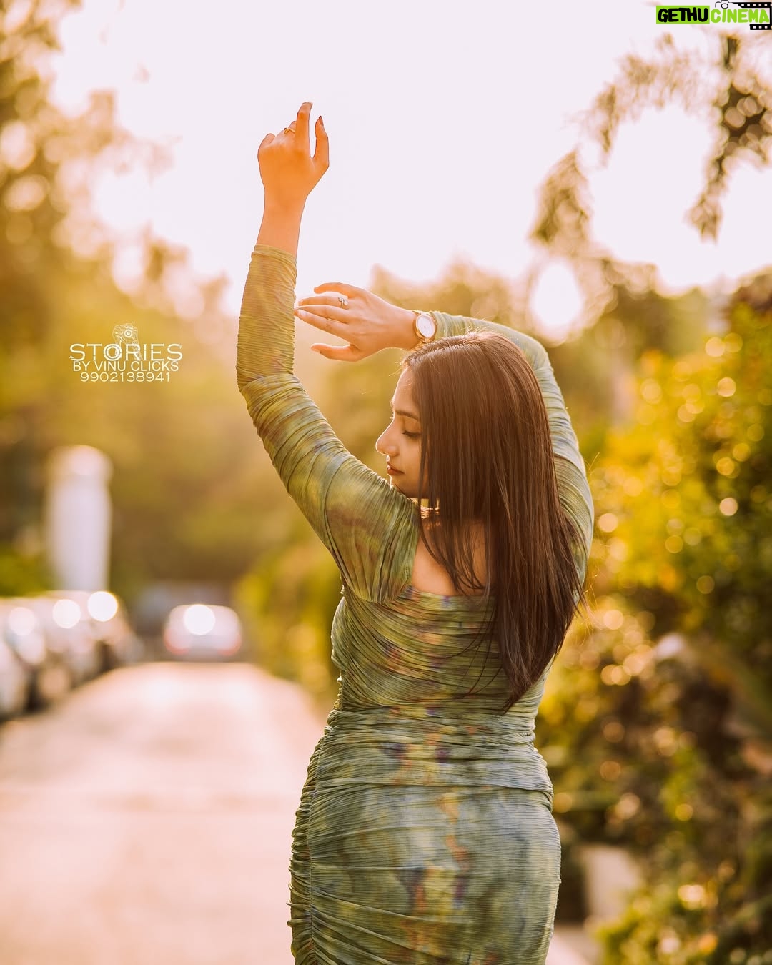 Pavithra Gowda - 14.3K Likes - Chapter 26🥂♥️ 

Captured By @stories_by_vinuclicks 

#pavigowda♥️ 
#birthdaylove 
#26