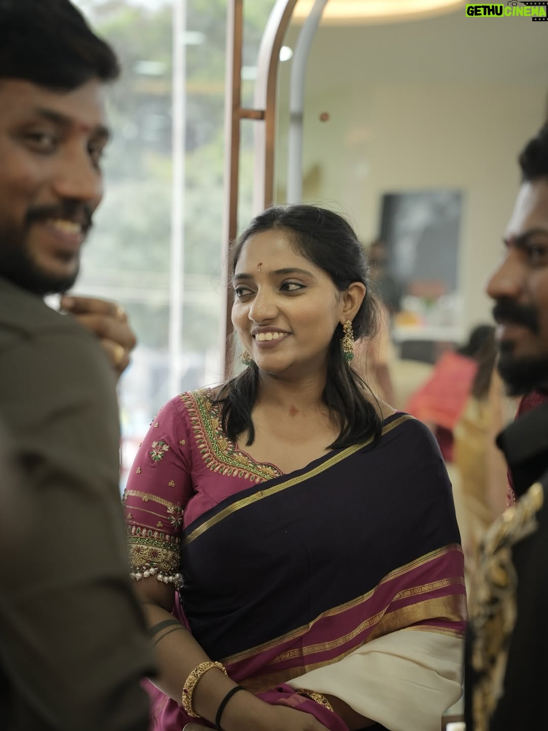 Pavithra Gowda - 15.7K Likes - Filling gallery with happy faces🙌🏻🤍

Grand opening @1512_official_ 
My makeover by @monisha_raj_makeovers 
Captured by @oneclick_photography._ 

#pavigowda♥️ #insta #instagood #foryou