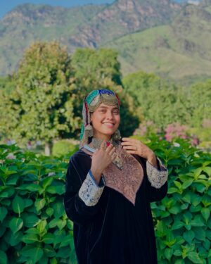 Pavithra Janani Instagram - kashmirigirl♥ 

#kashmirdiaries
#littlethingsmakeslifebetter
