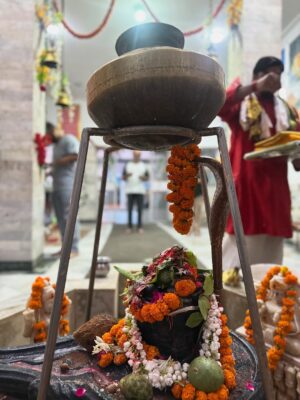 Pavni Mehrotra Instagram - This Saavan, I kept my first fast… and offered my first Rudra Pooja. 🪷
Not out of tradition, but from a silent cry of the soul —
A longing…
To thank the One who held me through the storm,
Who cradled my broken pieces,
And whispered life back into me.
This wasn’t just a ritual.
It was a rebirth.
A sacred offering to Shiva —
My protector, my teacher, my eternal beloved.
In His presence, I don’t just pray — I dissolve.
I am not separate from Him anymore.
He lives in my breath, my being, my becoming.
I now understand what it means
To fall madly in love with God.
To crave nothing but His name,
To ache only for His silence,
To dance only in His light.
This is the kind of love
That once tasted,
Becomes your forever.
Har Har Mahadev.
May He protect us all.🙏🪷