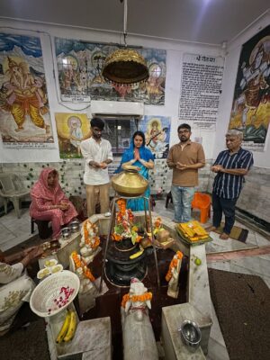 Pavni Mehrotra Instagram - This Saavan, I kept my first fast… and offered my first Rudra Pooja. 🪷
Not out of tradition, but from a silent cry of the soul —
A longing…
To thank the One who held me through the storm,
Who cradled my broken pieces,
And whispered life back into me.
This wasn’t just a ritual.
It was a rebirth.
A sacred offering to Shiva —
My protector, my teacher, my eternal beloved.
In His presence, I don’t just pray — I dissolve.
I am not separate from Him anymore.
He lives in my breath, my being, my becoming.
I now understand what it means
To fall madly in love with God.
To crave nothing but His name,
To ache only for His silence,
To dance only in His light.
This is the kind of love
That once tasted,
Becomes your forever.
Har Har Mahadev.
May He protect us all.🙏🪷