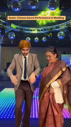 Pavni Mehrotra Instagram - Senior citizens ka dance performance kaisa laga? 👴🏻👵🏻
.
.
.
#wedding #funny #pavnilaughs #viral #trendingreels #marriage #seniorcitizen #gauravarora #dance #weddingchoreography 
[couple, Marriage, choreography, Dance, Wedding, Samay Raina]
