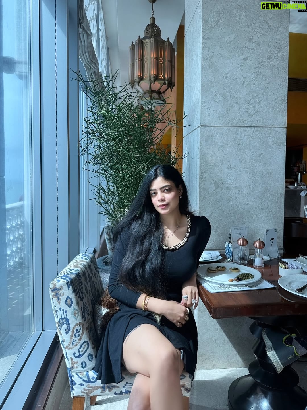 Pearl Malhotra - 2.7K Likes - Find the light in everything .✨🤍