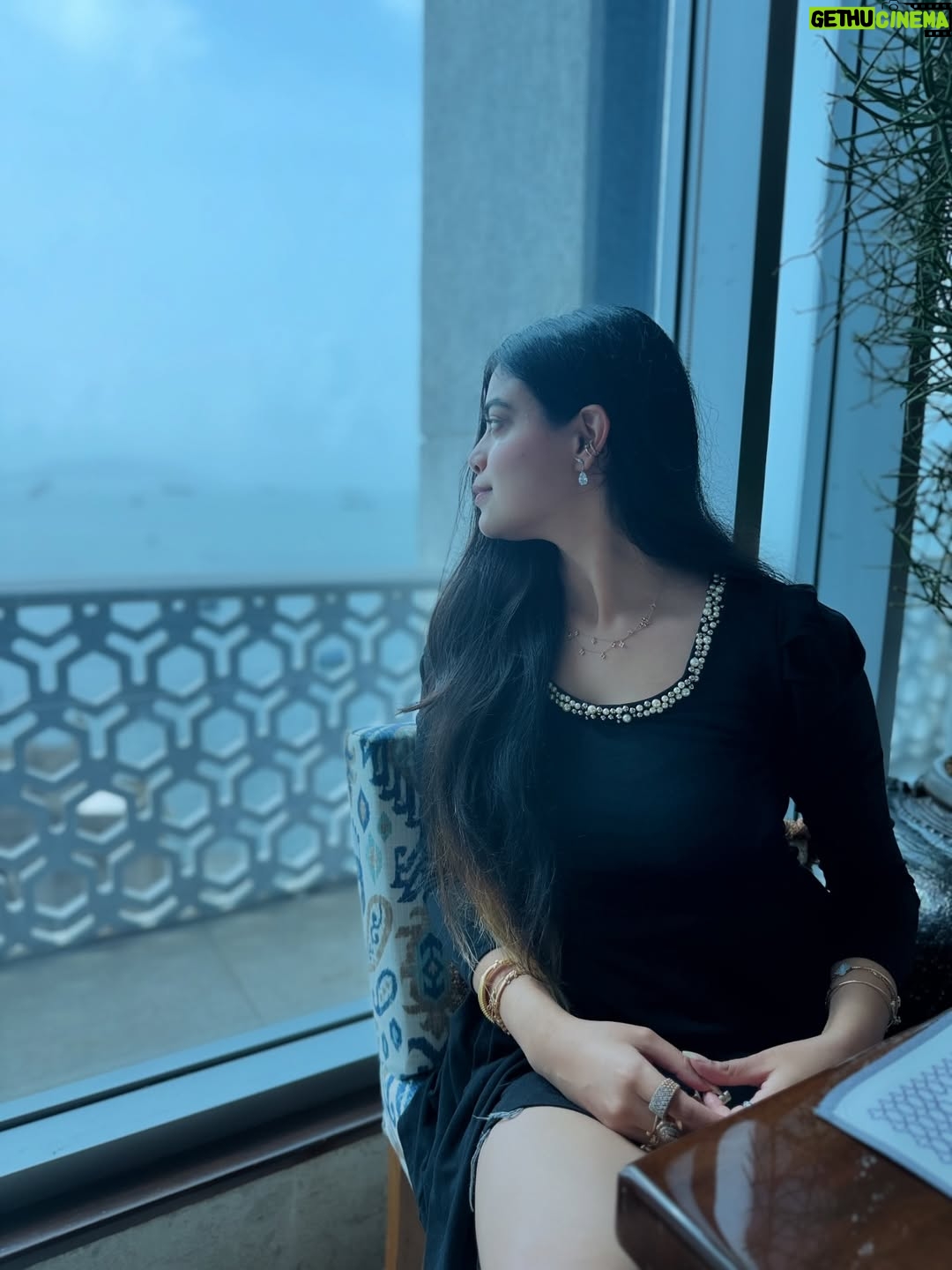 Pearl Malhotra - 2.7K Likes - Find the light in everything .✨🤍
