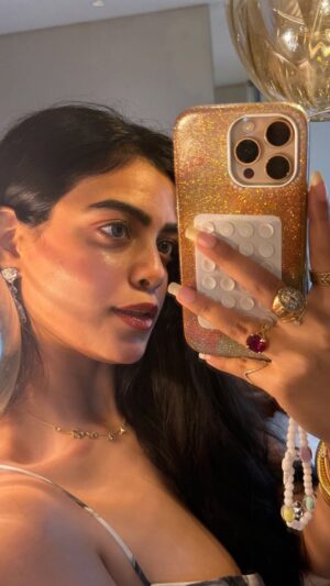 Pearl Malhotra Instagram - Hear that again.❤️
{ Move on , Value yourself , Trust Yourself , Sarcasm , Motivation , Relatable , For you , Savage , Fake Love , Fake friends , Toxic , heart Break , Healing , Love }
#ipearlmalhotra #motivation