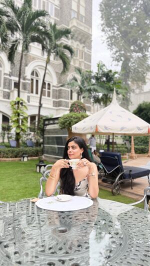 Pearl Malhotra Instagram - Trust god ❤️ He sees ❤️
{ Motivational , Positive , Uplifting, Know your worth , Your tears are seen , Justice will be Served, Value , Heartbreak , Hurt , Felt Unworthy , You are Enough }
#ipearlmalhotra #motivational #positivity #reelkarofeelkaro