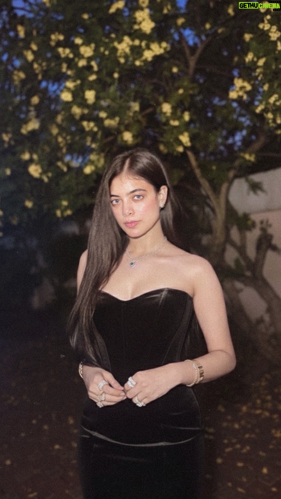Pearl Malhotra - 8.8K Likes - I don’t need apologies, but you can text. 

#ipearlmalhotra #sarcasm #sarcastichumor #relatable