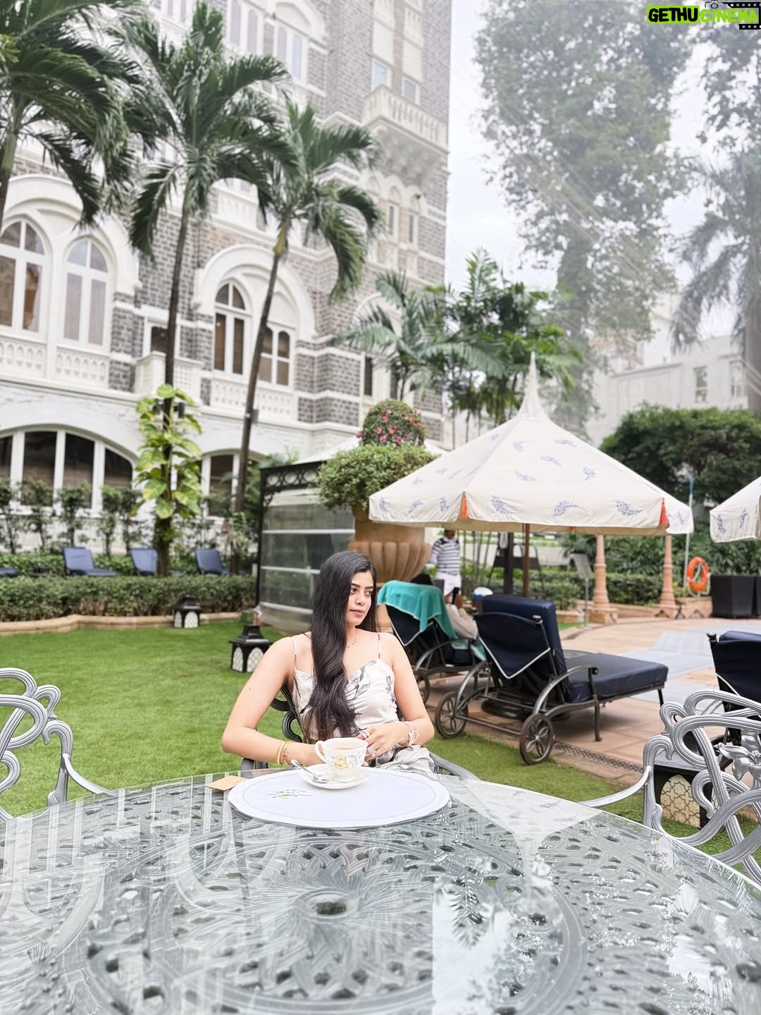 Pearl Malhotra - 3.3K Likes - Baby steps Goddess, because the universe Loves you and is putting everything in your will .✨