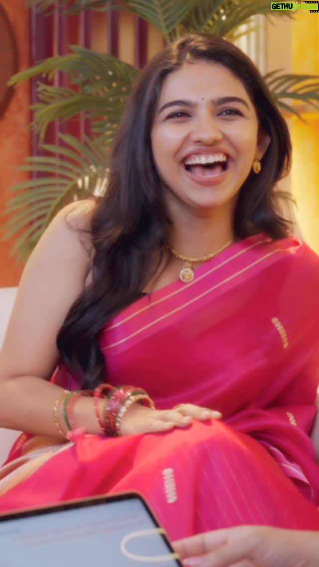 Pearle Maaney - 512.7K Likes - Simple Humble and Bumble 😎❤️ Episode Out Now On YouTube with @pradeep_ranganathan and @mamitha_baiju 🥰 Dude in Theaters Near You 😍
.

Powered by @mygdigital 
💎
Wearing @arabiangold.official 
🌸
Make up @touchbysire 
.
Saree @belleficial_couture
.
Draping @drape_by_sreethu