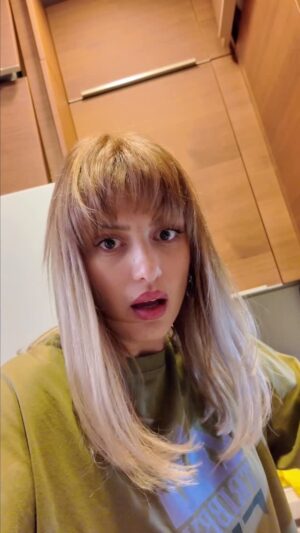 Pelin Orhuner Instagram - Bir tutamlık “göz kararı” annelerimiz🥲💥🤌